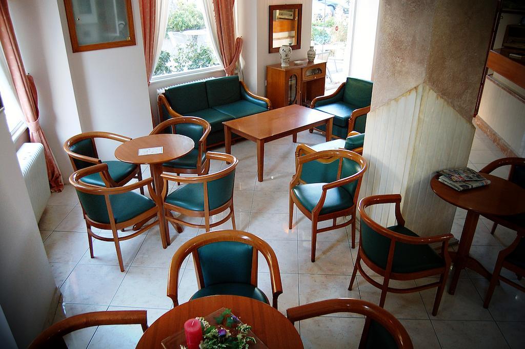 Diethnes Larissa Ngoại thất bức ảnh