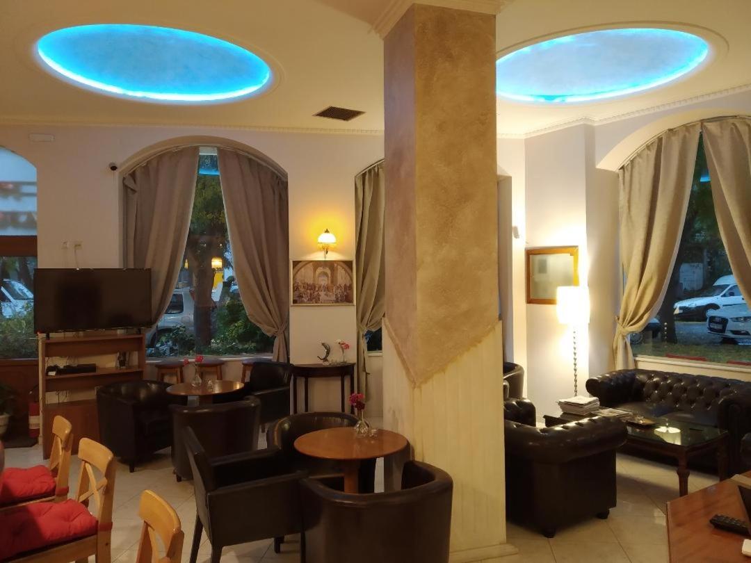 Diethnes Larissa Ngoại thất bức ảnh